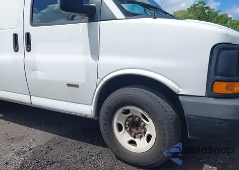 2017 Chevrolet Express 2500 Work Van из США, поврежденный, VIN 1GCWGAF11H1306237